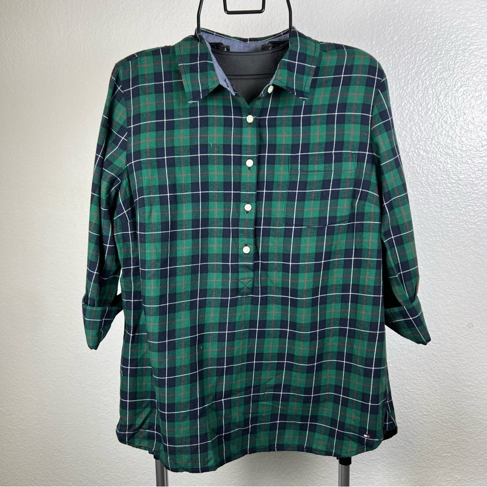 Tommy Hilfiger Women’s Green Plaid Shirt Size M
